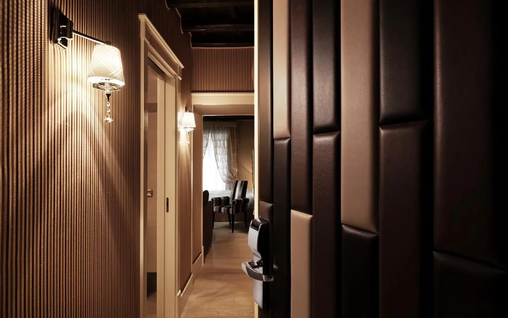DOUBLE SUPERIOR Room, LE REVE DE NAIM Roma, Rome