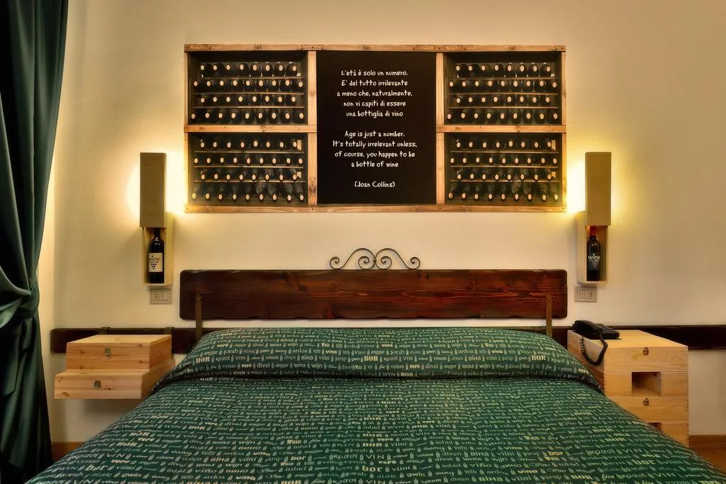 Room, Gio Wine e Jazz Area, Perugia