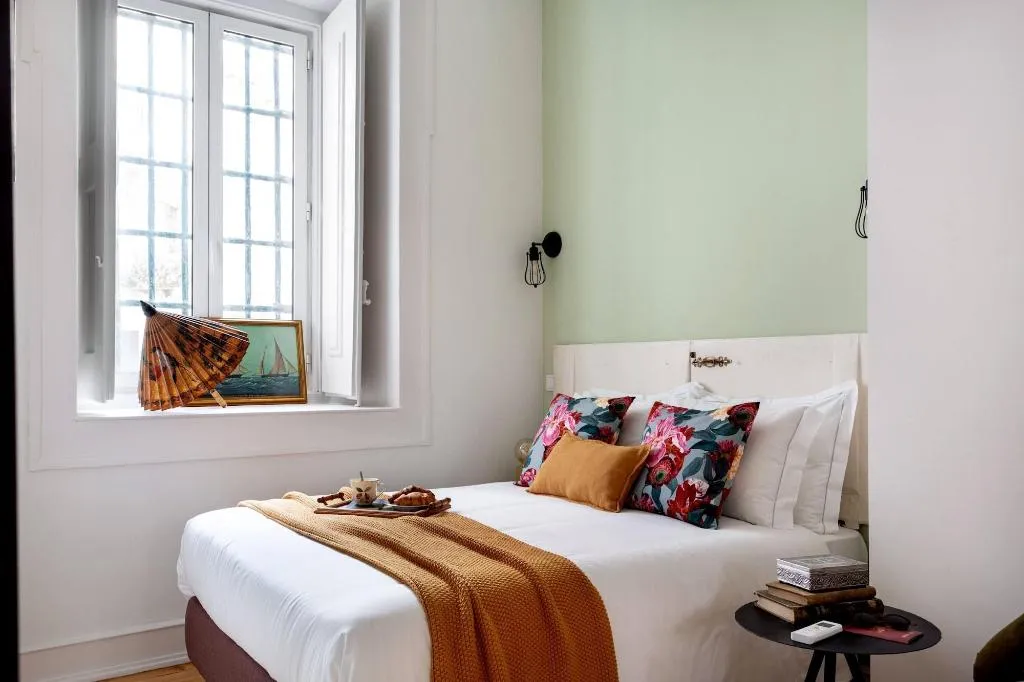 Room, LeL Madalena GuestHouse, Lisbon