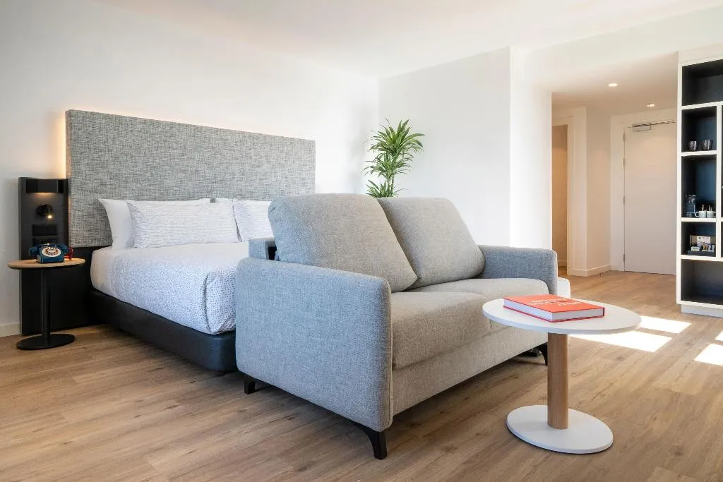 Double or Twin CONNECTING ROOM Room, Innside By Meliá Madrid Valdebebas, Madrid