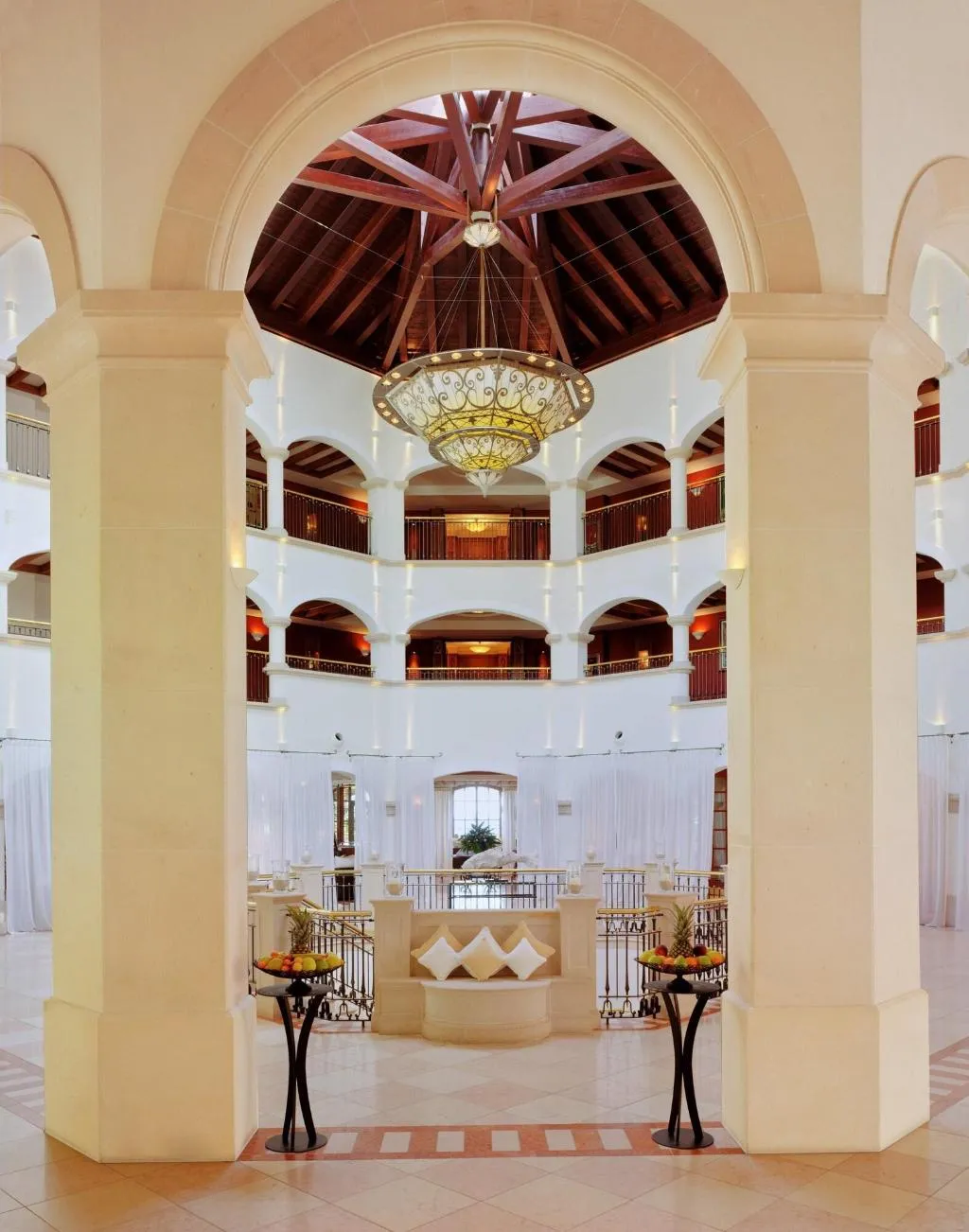 Lobby, The St. Regis Mardavall Resort, Majorca