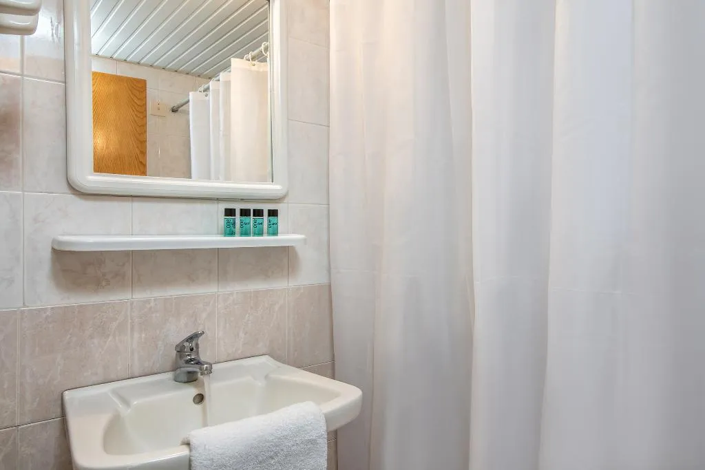 TRIPLE CAPACITY 3 Room, Belvedere Village, Crete