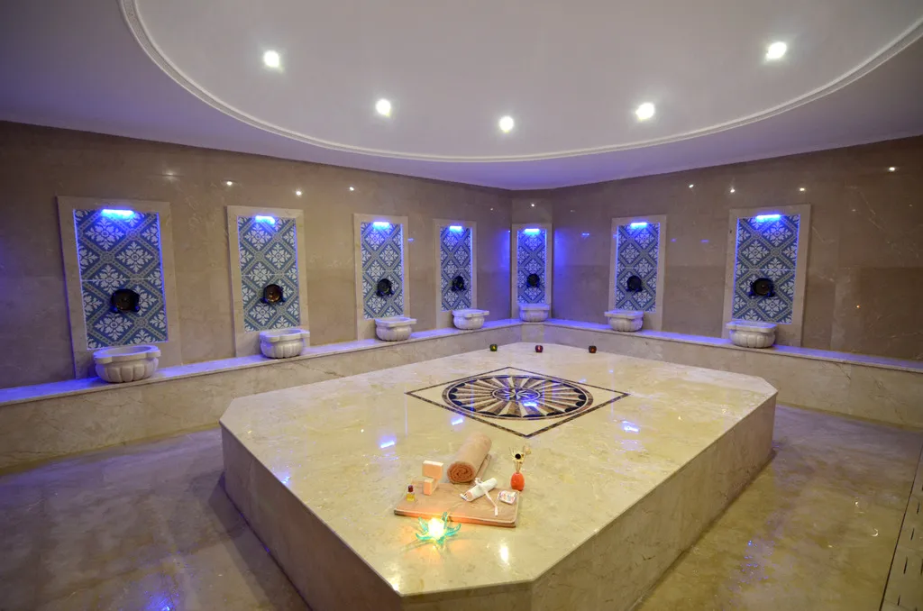 Sports and Entertainment, Azka, Bodrum