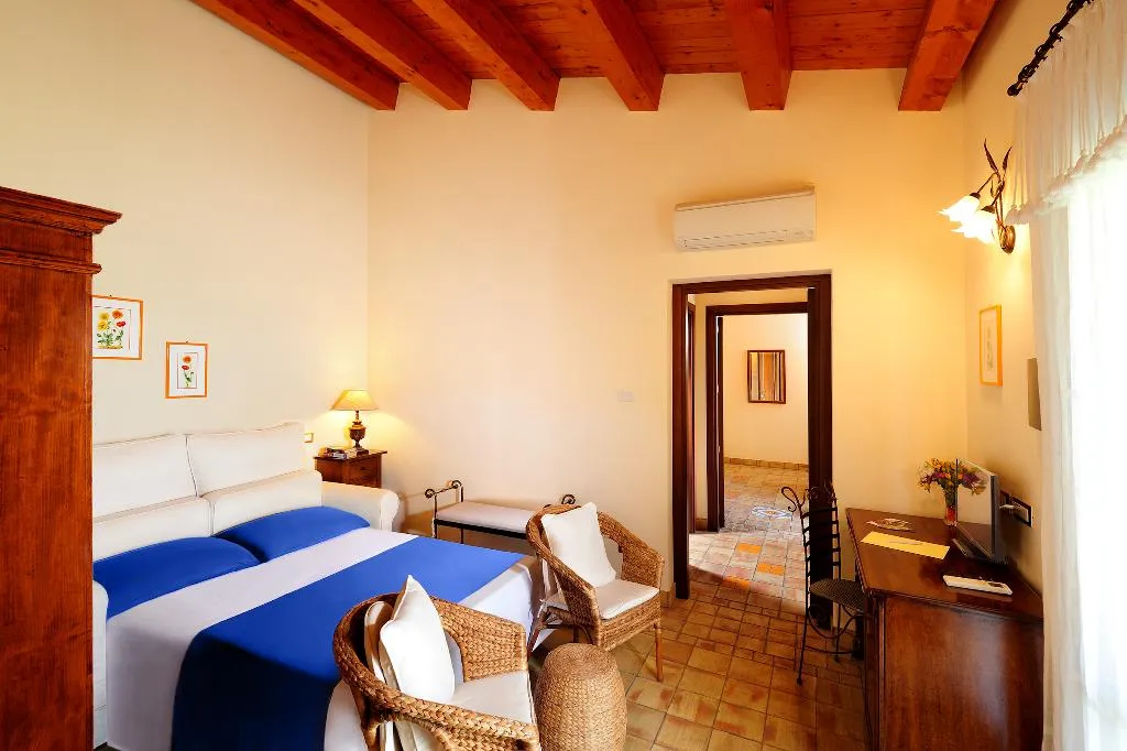 DOUBLE WITH BALCONY Room, Kallikoros Hotel Spa and Resort, Catania