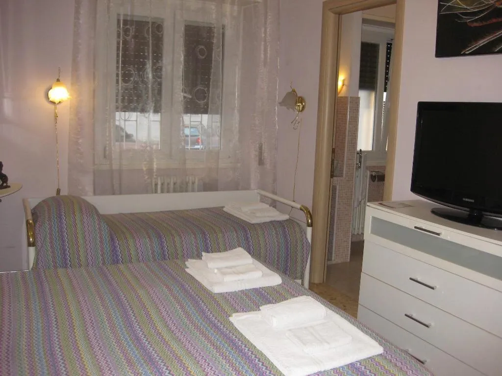 Room, B&B Beauty Moon, Rome
