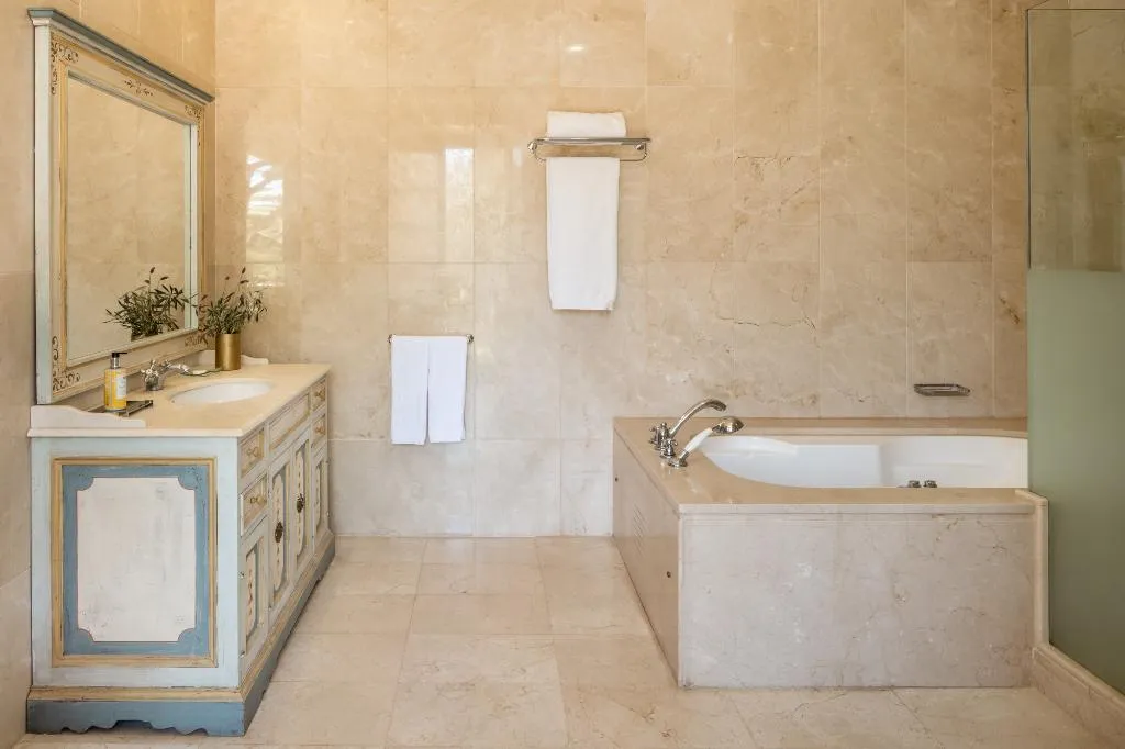 JUNIOR SUITE DELUXE Room, Son Julia Country House Hotel and Sp, Majorca