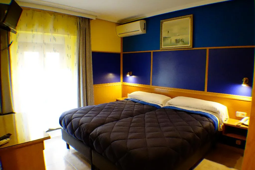 Double or Twin STANDARD Room, Trípolis Toledo, Madrid
