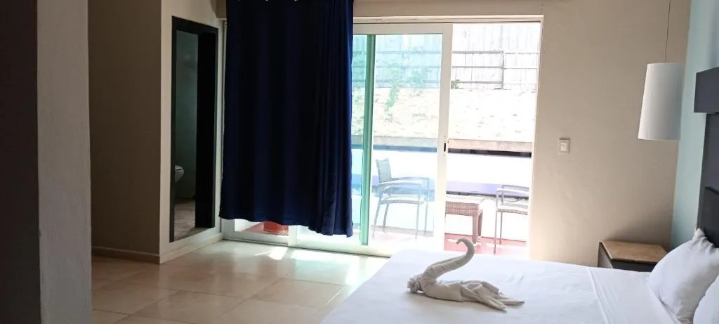 FAMILY ROOM DELUXE WITH BALCONY Room, Blvd Hotel, Playa Del Carmen