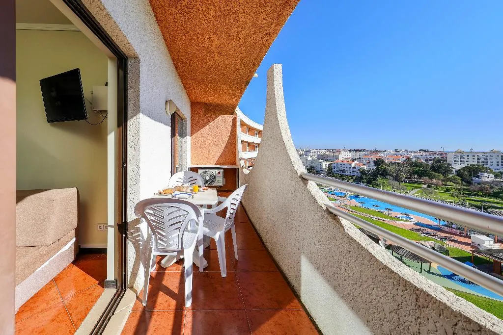 APARTMENT TWO BEDROOMS Room, Paraiso Albufeira, Algarve