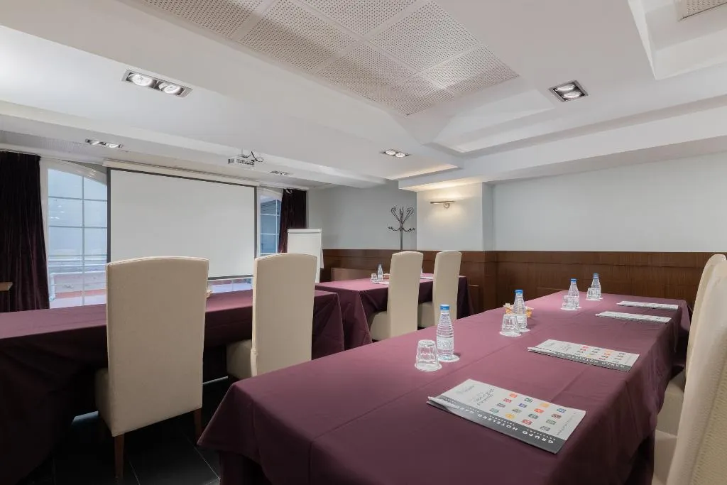 Conferences, Barcelona Hotel Colonial, Barcelona