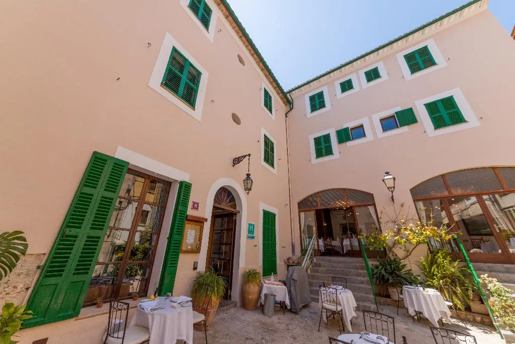 Restaurant, El Guia, Majorca