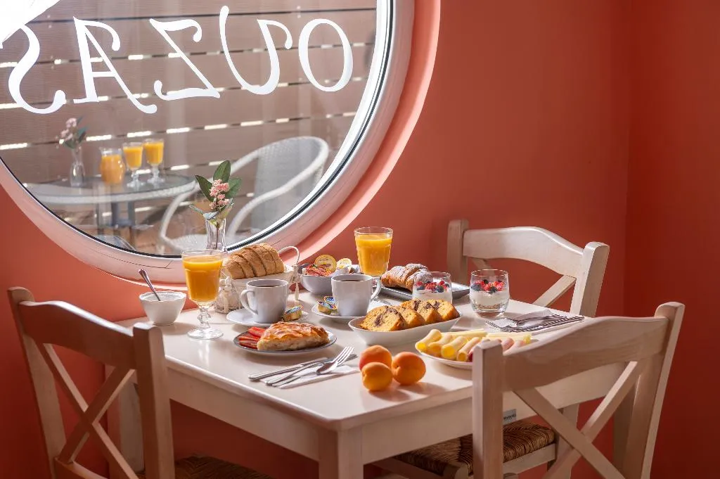 Restaurant, Ouzas  Luxury Hotel, Thessaloniki