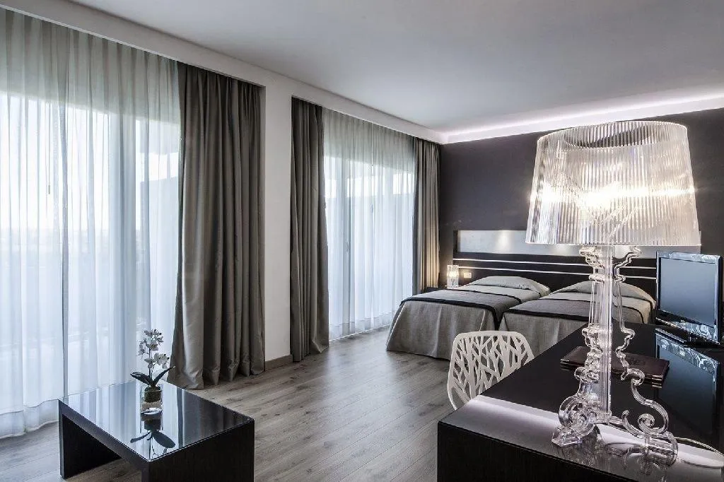 Room, Des Bains Terme, Venice