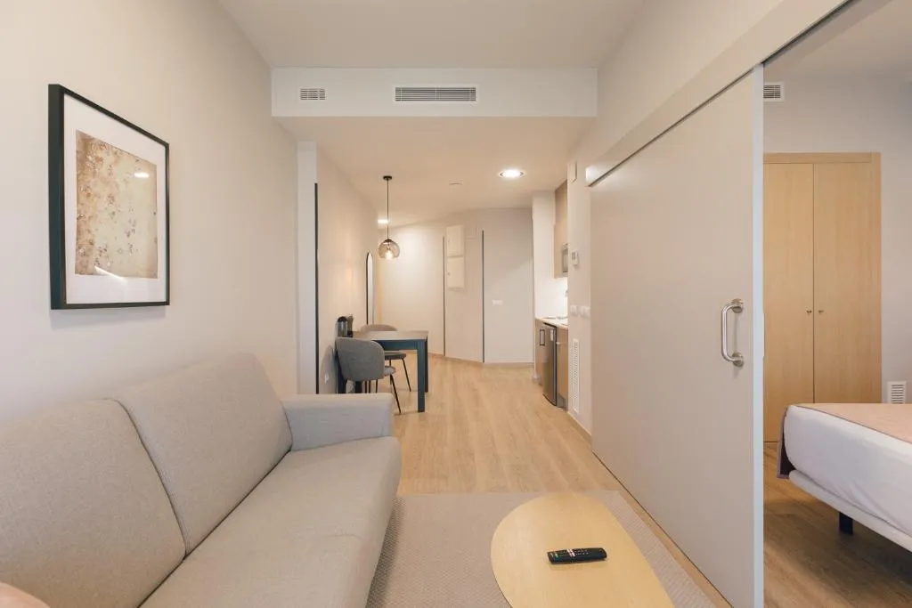 APARTMENT DELUXE Room, Palau Suites & Apartments, Valencia