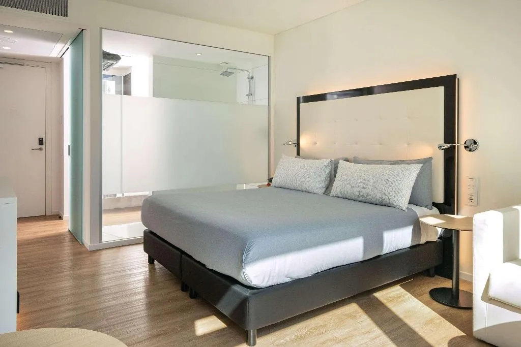 STUDIO STANDARD Room, Innside Milano Torre Galfa, Milan
