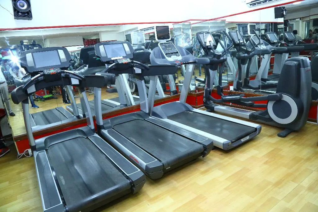 Sports and Entertainment, Golden Square Hotel Apartments, Dubai