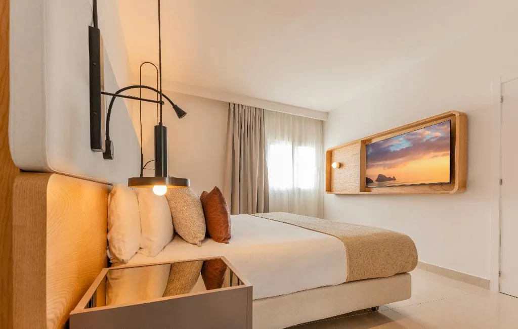 SUITE SEA VIEW Room, Grand Palladium Select Palace Ibiza, Ibiza