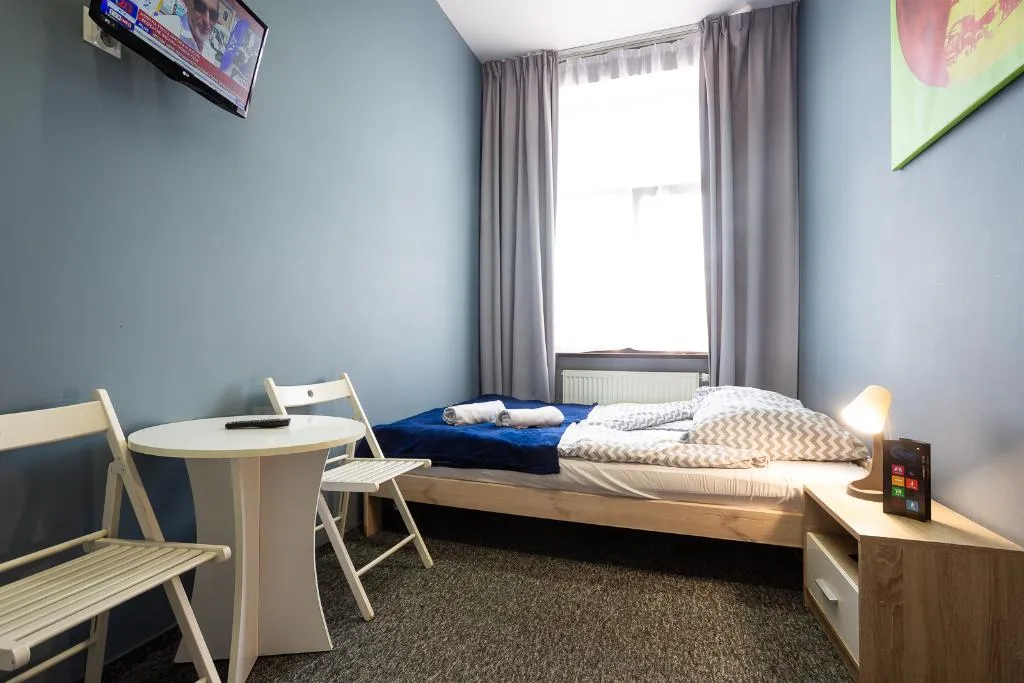 SINGLE COMFORT Room, Moon Hostel Gdansk, Gdansk