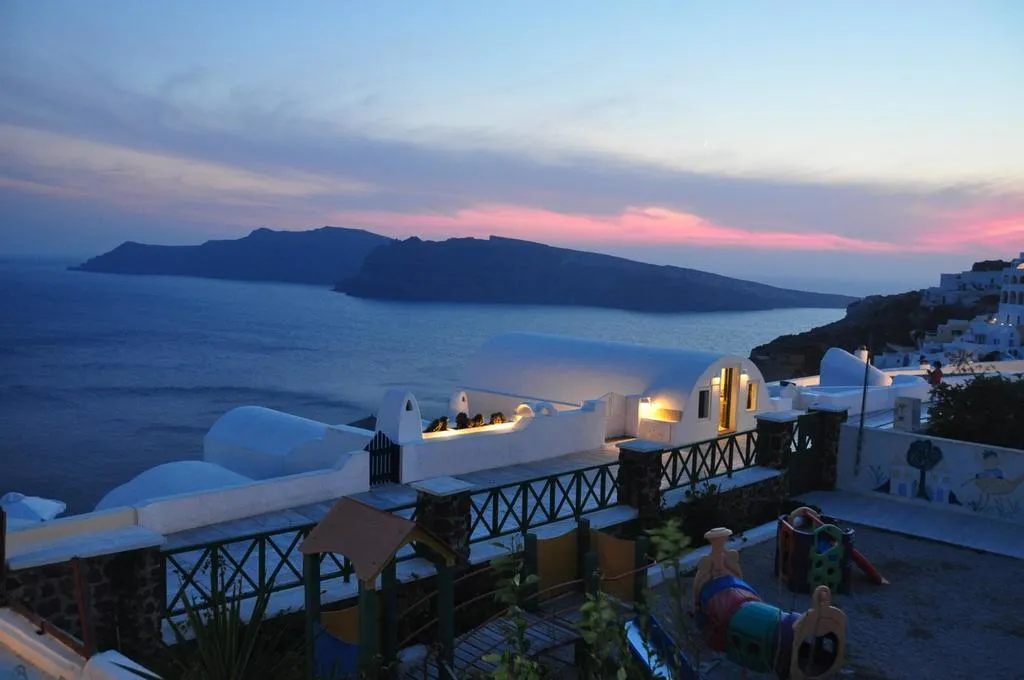 General view, Stelios Rooms Golden View, Santorini