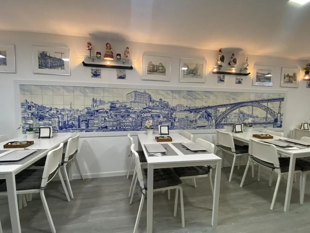 Restaurant, Residencial Triunfo, Porto