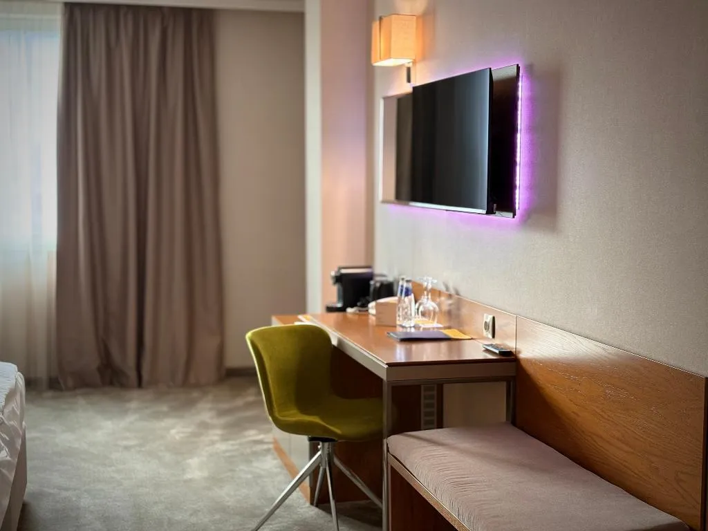 DOUBLE EXECUTIVE Room, Golden Tulip Varna Hotel, Varna