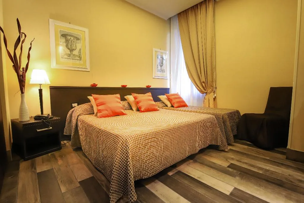 TRIPLE STANDARD Room, Latinum, Rome