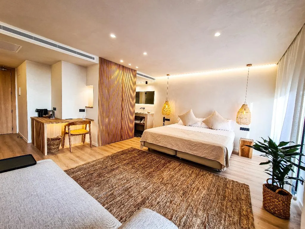 SUITE WITH BALCONY Room, S´Estancia Suites, Menorca