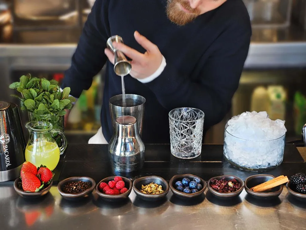 Bar, Novotel Barcelona City, Barcelona