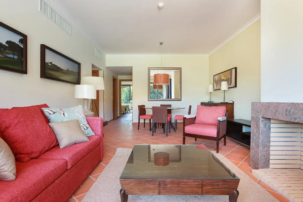 APARTMENT TWO BEDROOMS Room, F5 Vila Sol by Garvetur, Algarve