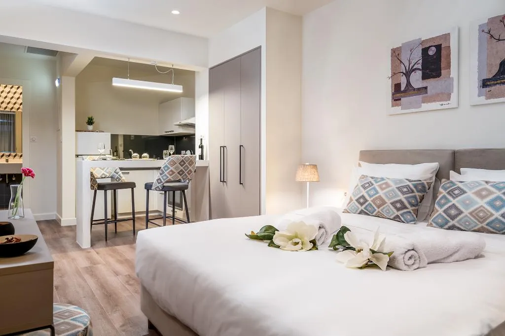 DOUBLE STANDARD Room, The Urban Nest Athens - Suites & Apartments, Athens