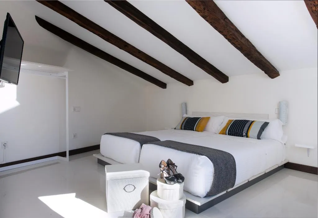 Room, Roisa Suites, Madrid
