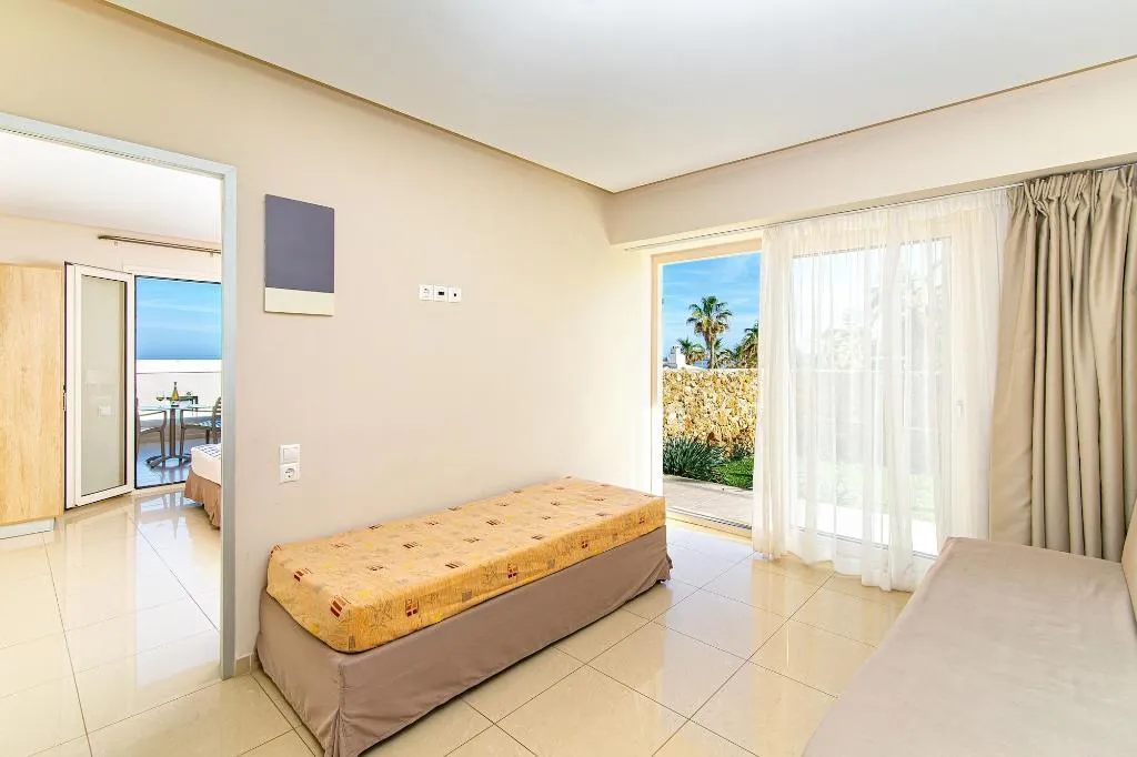 Room, Theo Star Beach Hotel, Crete