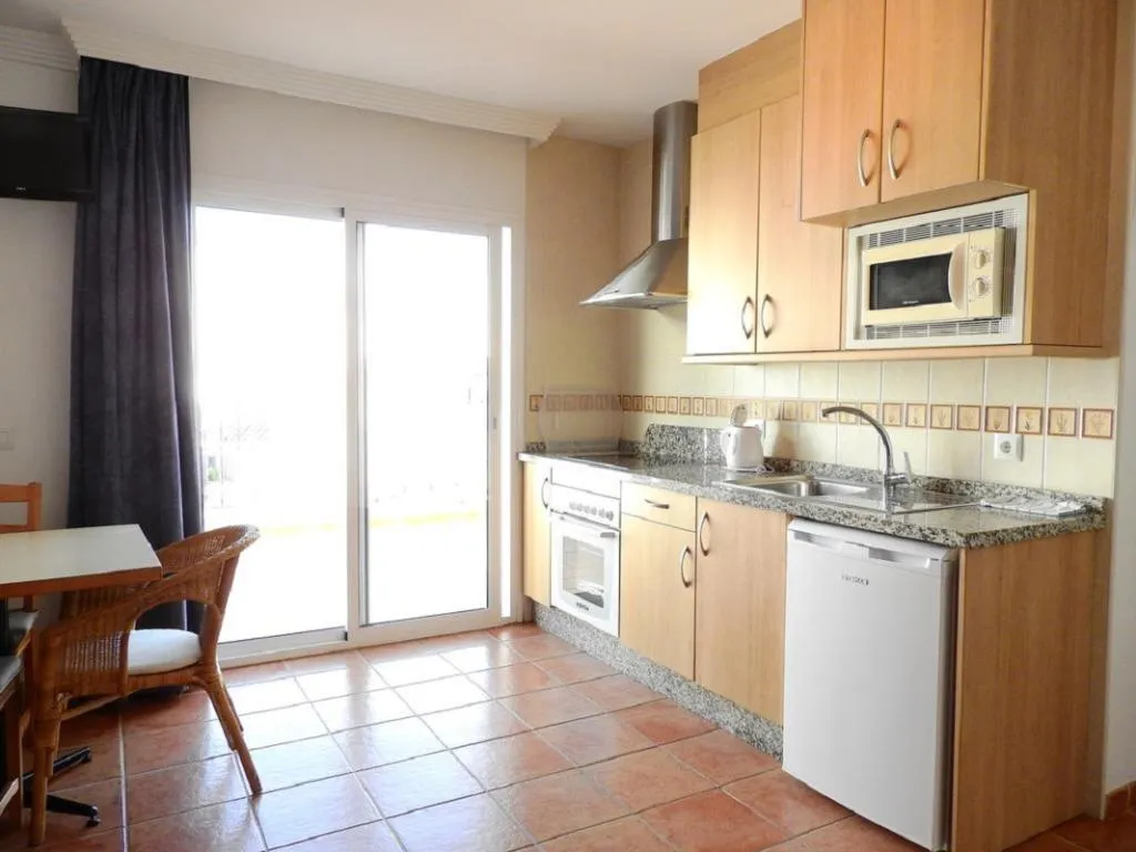 APARTMENT DUPLEX Room, Nerjaluna, Costa Del Sol