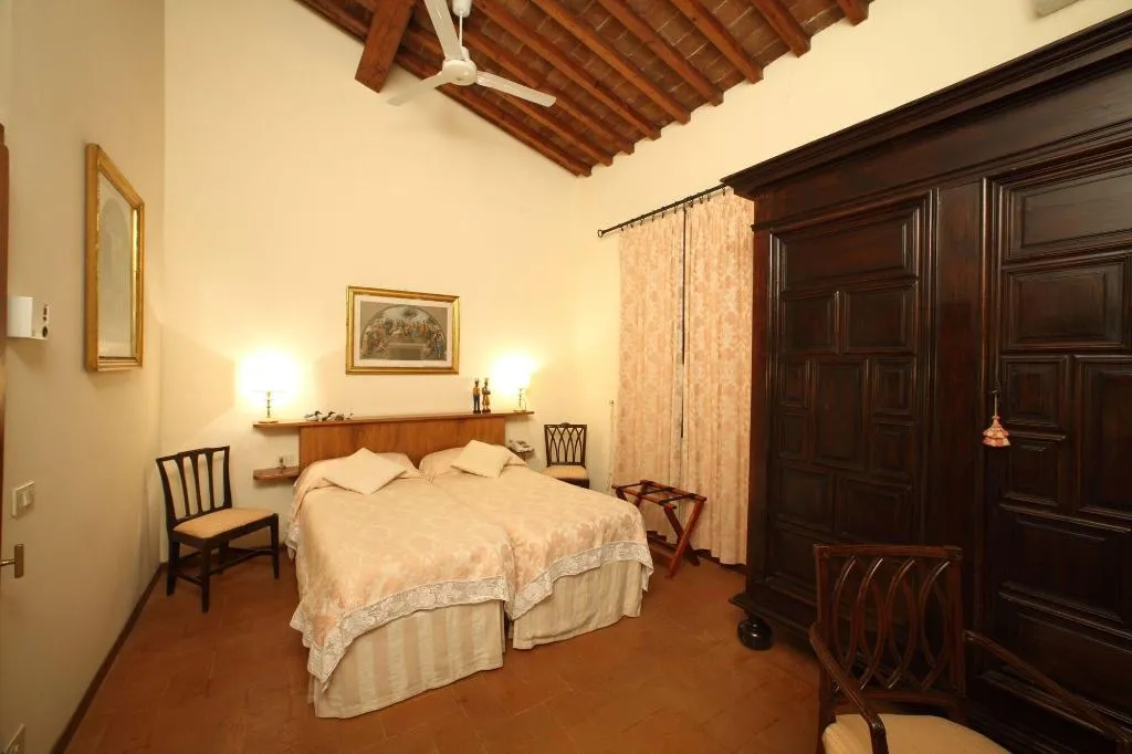 Room, B&B Rovezzano, Florence