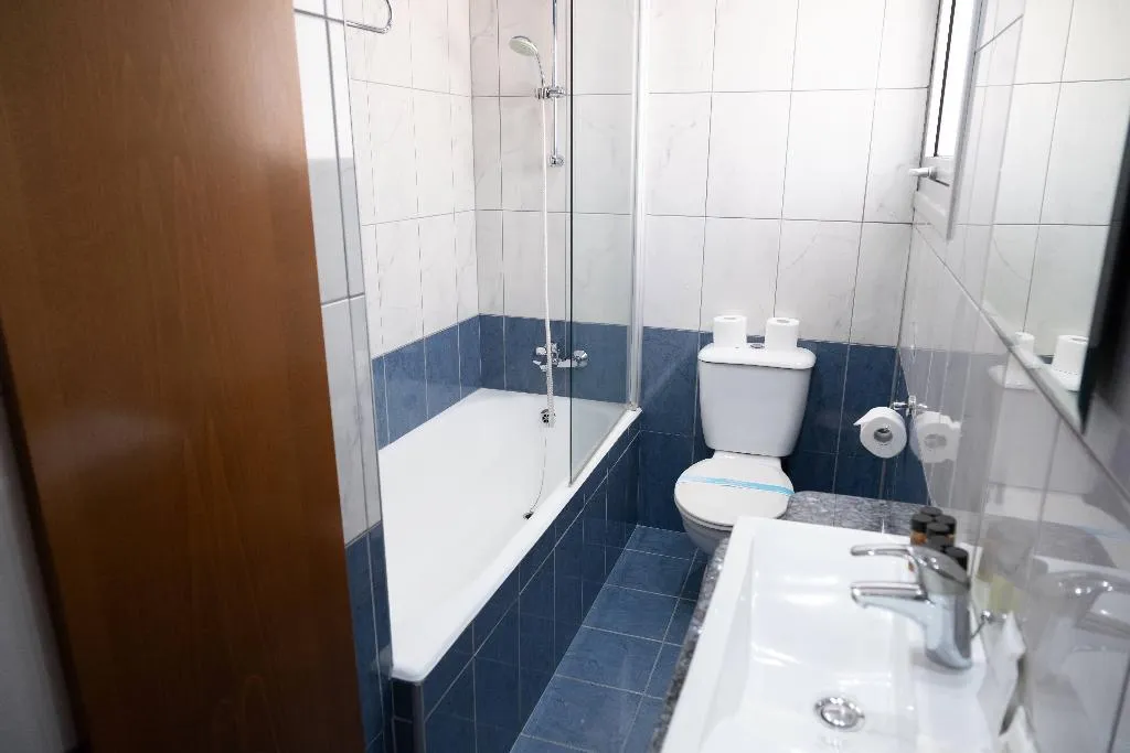 APARTMENT CAPACITY 4 Room, Loutsiana Hotel & Apartments, Cyprus