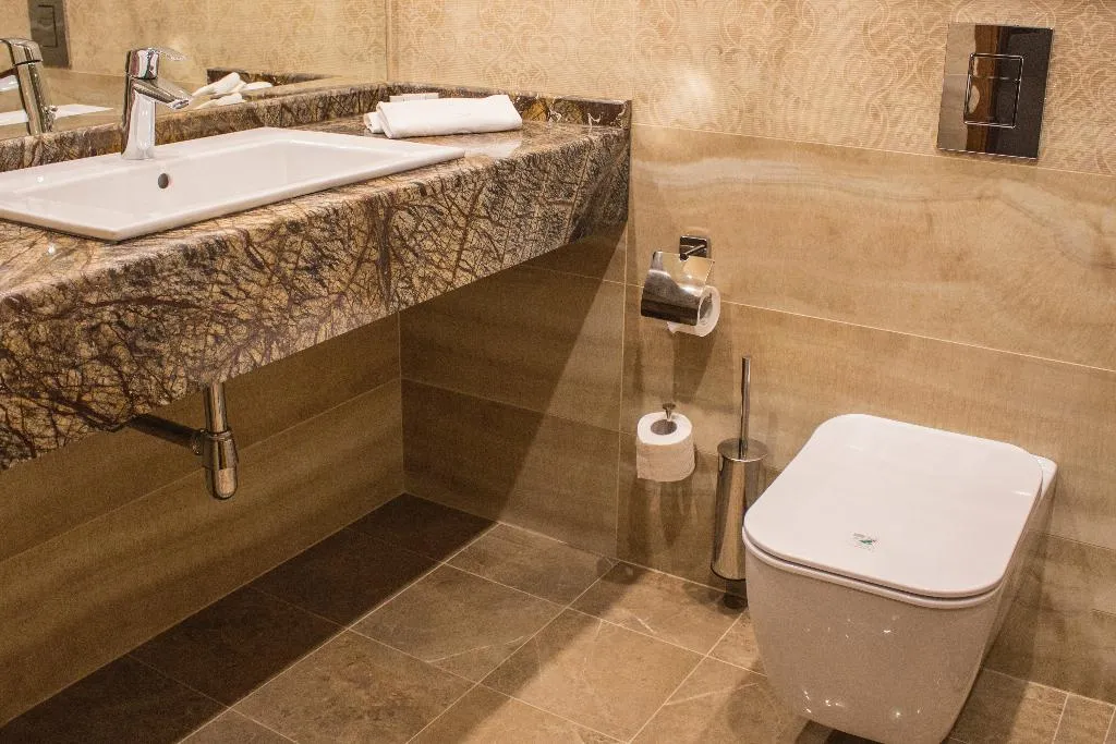 SINGLE STANDARD Room, Golden Tulip Varna Hotel, Varna