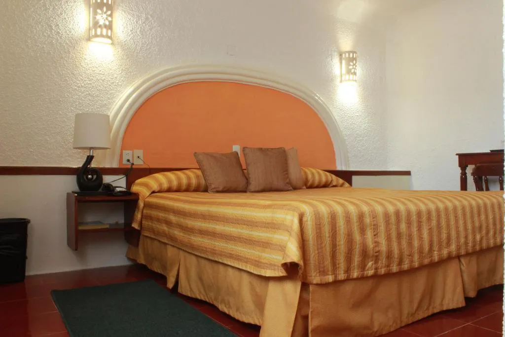 Room, Antillano, Cancun Area
