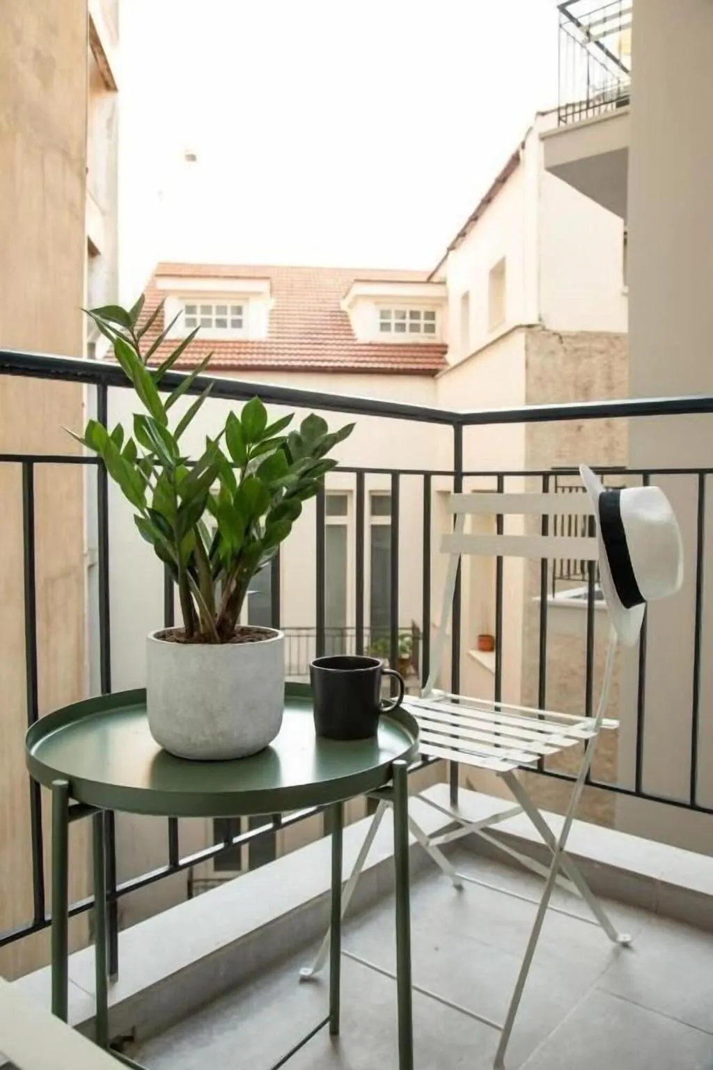 Terrace, Pame Paradiso, Athens