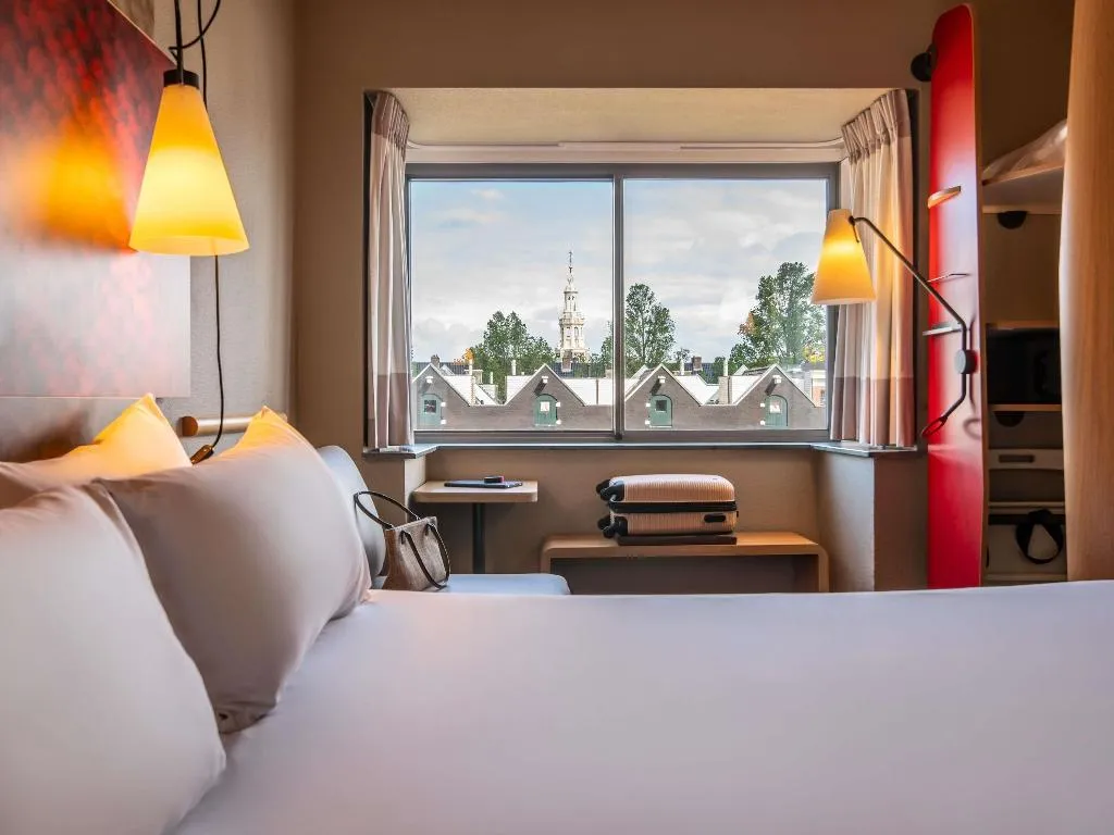 DOUBLE PREMIUM Room, Ibis Amsterdam Centre Stopera, Amsterdam