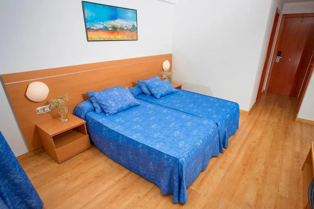 Room, Gandia, Valencia