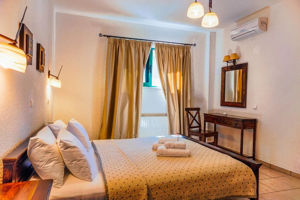JUNIOR SUITE SEA VIEW Room, Natura Club, Athens