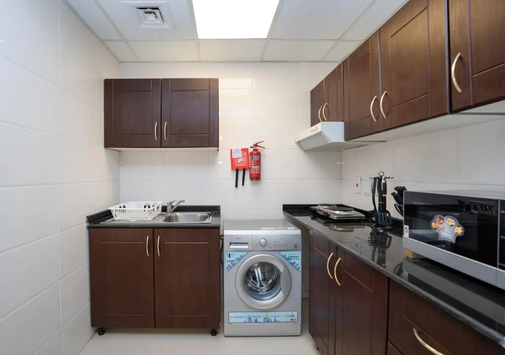 TWIN DELUXE Room, City Stay Premium Hotel Apartments, Dubai