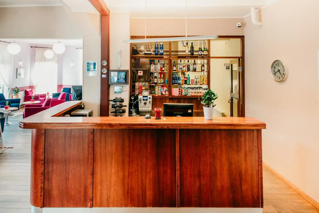 Bar, Economy Hotel, Tallinn