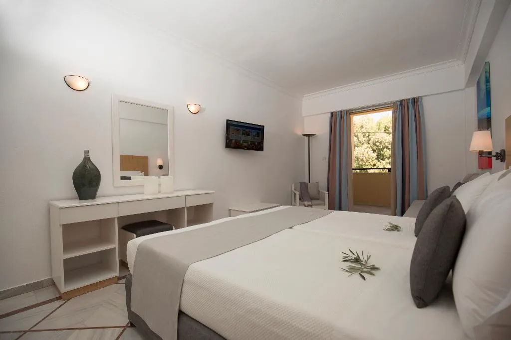 Room, Samaina Inn Hotel, Samos
