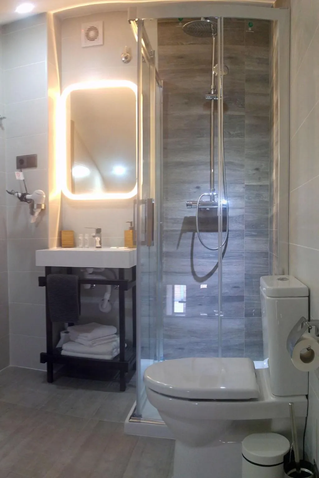 Room, The Lights Suites, Costa Del Sol