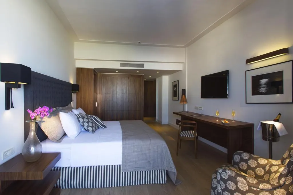 JUNIOR SUITE STANDARD Room, Aquila Atlantis Hotel, Crete