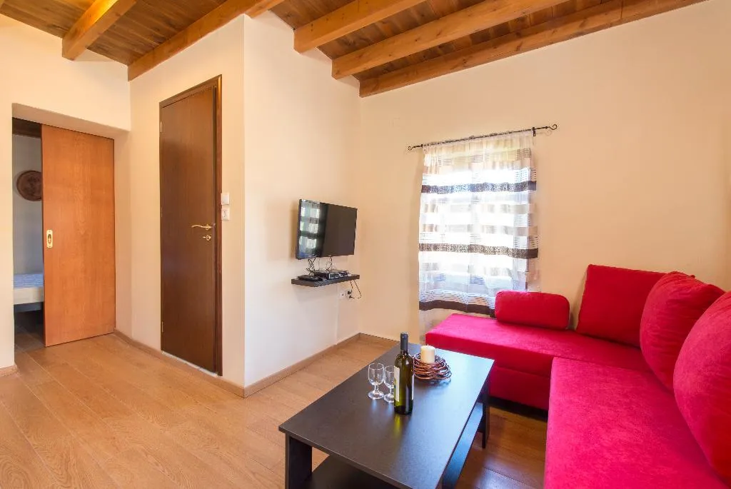 APARTMENT STANDARD Room, 3 Charites, Rhodes