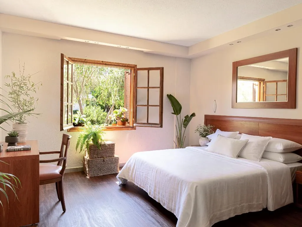 FAMILY ROOM STANDARD Room, Grecotel LUXME Costa Botanica, Corfu