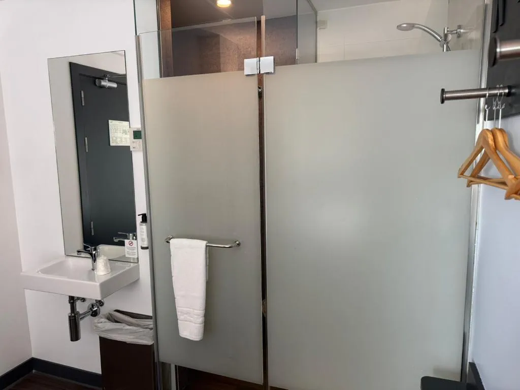 TWIN STANDARD Room, Four Points Flex by Sheraton Málaga Centre, Costa Del Sol