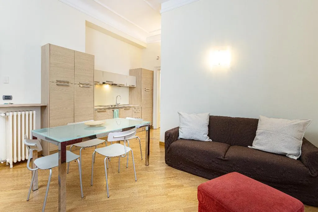 APARTMENT CAPACITY 2 Room, Residence de la Gare, Milan
